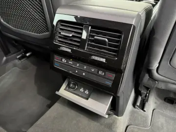 VW Touareg 3.0 TDI Elegance ACC Luftf. App-Con AHK