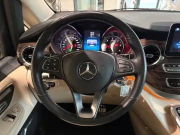 MERCEDES-BENZ V 300 d EDITION LED AHK 360 TISCH 6 SI&hellip;
