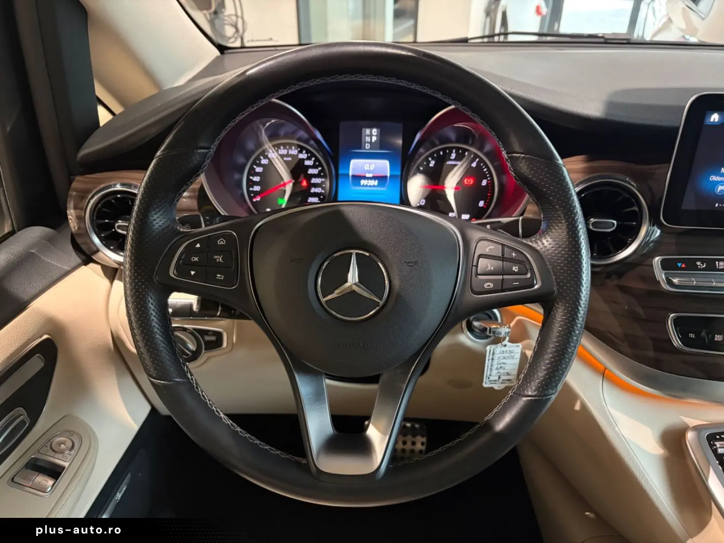 MERCEDES-BENZ V 300 d EDITION LED AHK 360 TISCH 6 SI&hellip;
