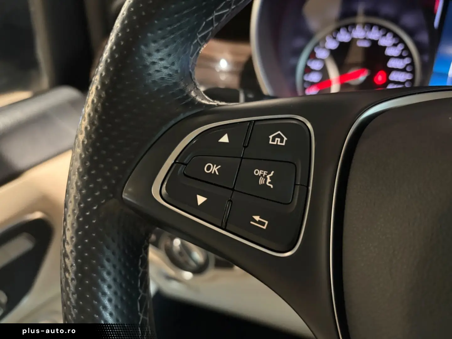 MERCEDES-BENZ V 300 d EDITION LED AHK 360 TISCH 6 SI&hellip;