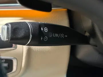 MERCEDES-BENZ V 300 d EDITION LED AHK 360 TISCH 6 SI&hellip;