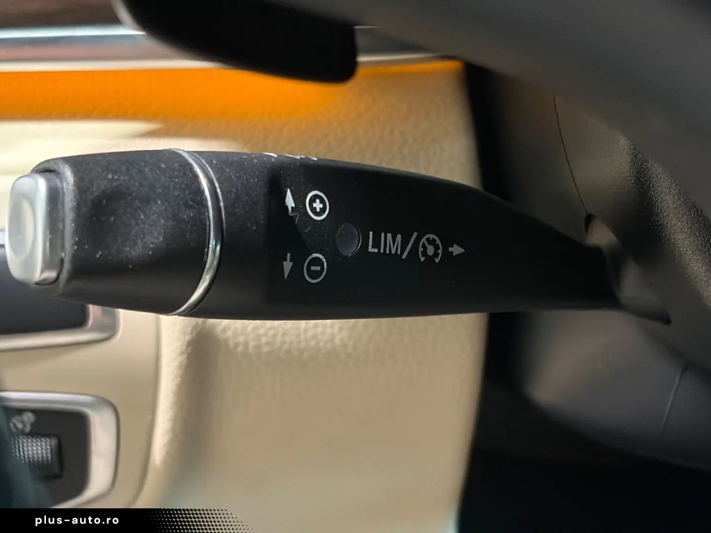 MERCEDES-BENZ V 300 d EDITION LED AHK 360 TISCH 6 SI&hellip;