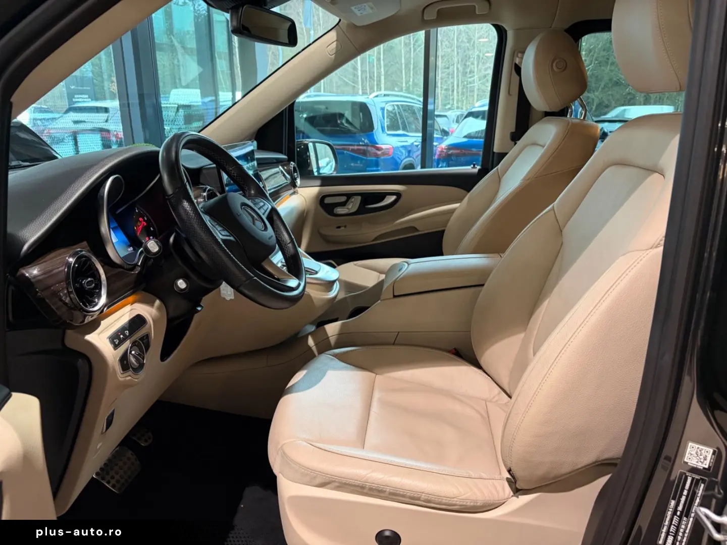 MERCEDES-BENZ V 300 d EDITION LED AHK 360 TISCH 6 SI&hellip;