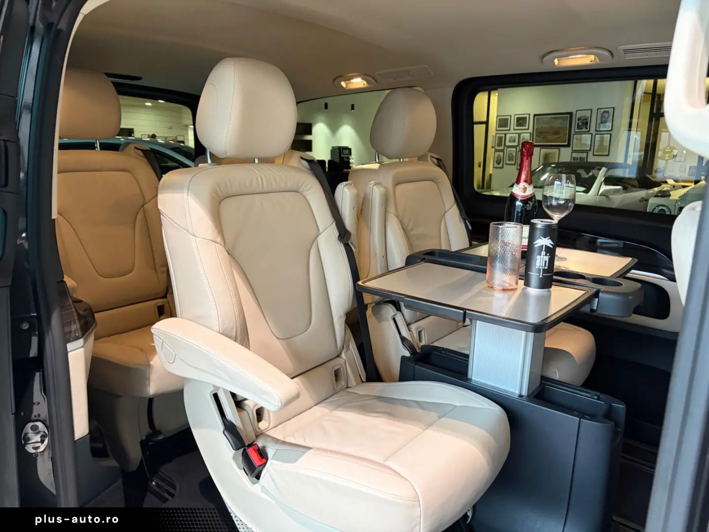 MERCEDES-BENZ V 300 d EDITION LED AHK 360 TISCH 6 SI&hellip;