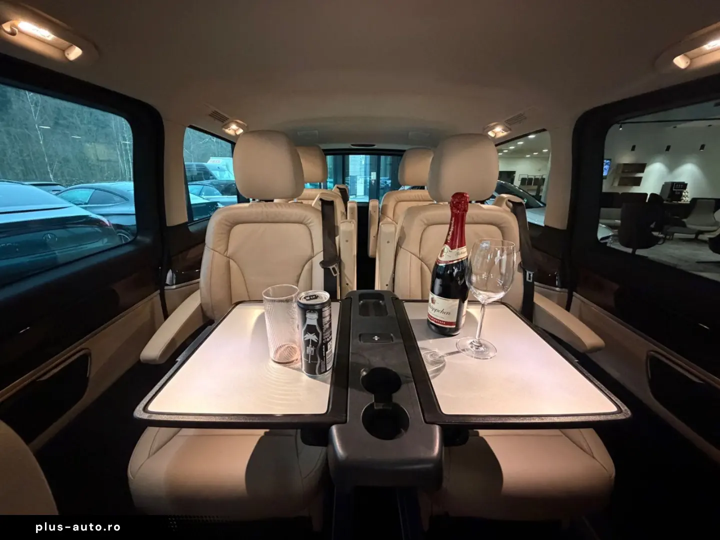 MERCEDES-BENZ V 300 d EDITION LED AHK 360 TISCH 6 SI&hellip;