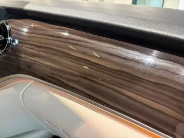 MERCEDES-BENZ V 300 d EDITION LED AHK 360 TISCH 6 SI&hellip;