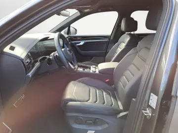 VW Touareg 3.0 V6 TDI SCR 4Motion Aut. R-Line