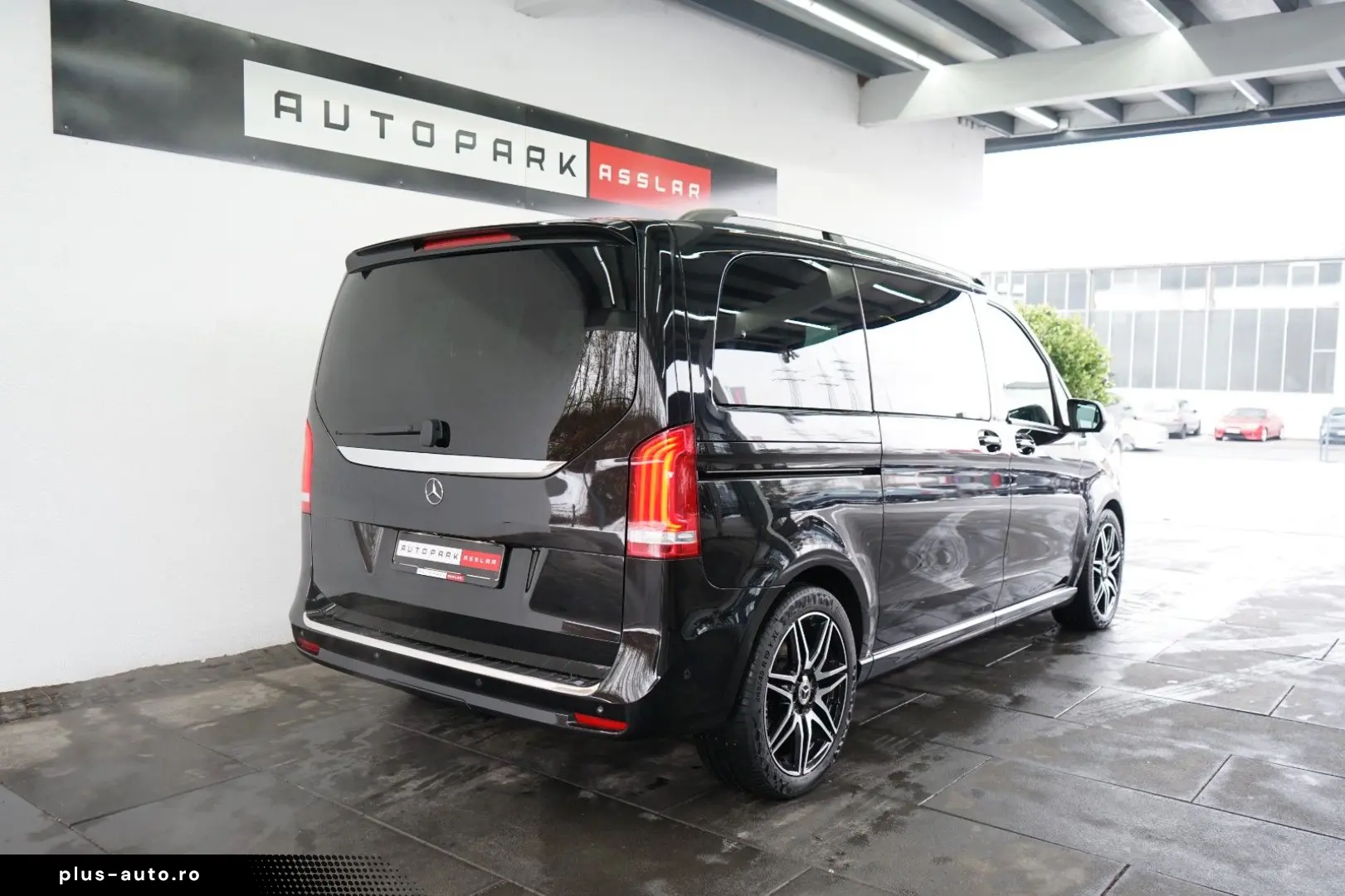 MERCEDES-BENZ V 250d 9G MY22 Avantgarde Kompakt AMG &hellip;