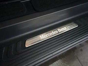 MERCEDES-BENZ V 250d 9G MY22 Avantgarde Kompakt AMG &hellip;