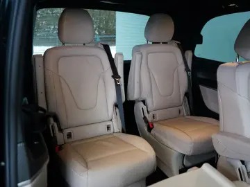 MERCEDES-BENZ V 250d 9G MY22 Avantgarde Kompakt AMG &hellip;