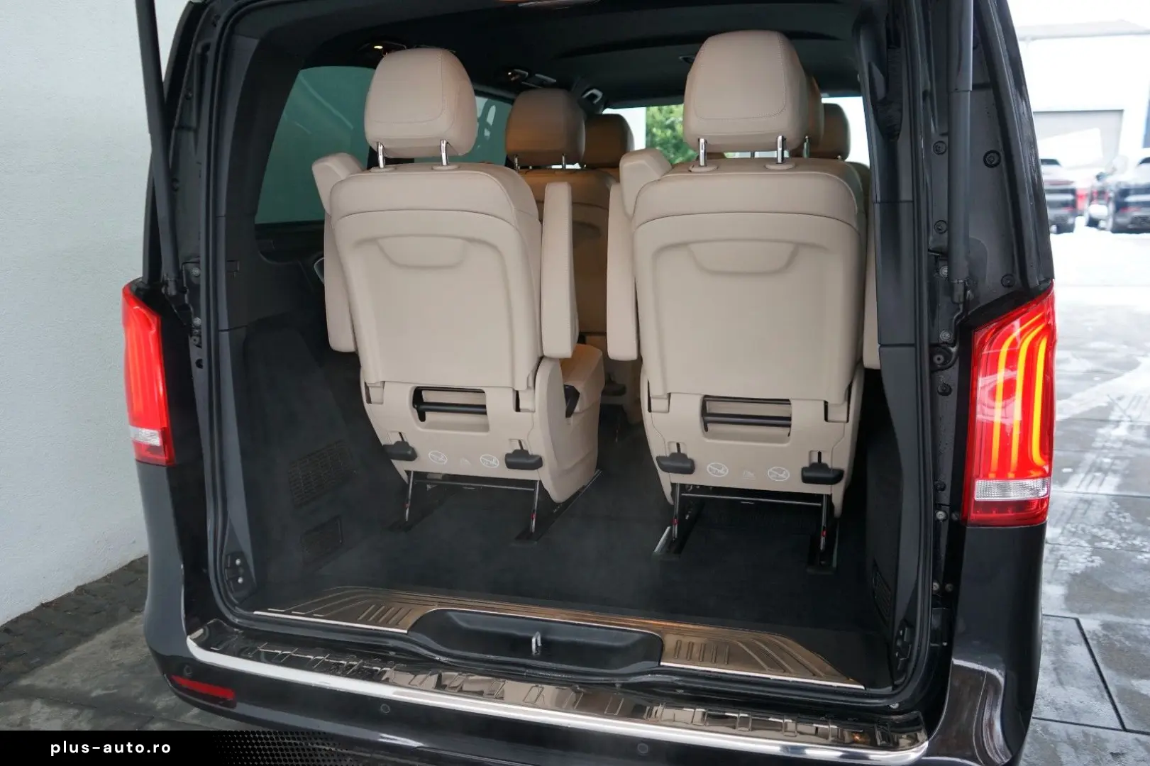 MERCEDES-BENZ V 250d 9G MY22 Avantgarde Kompakt AMG &hellip;