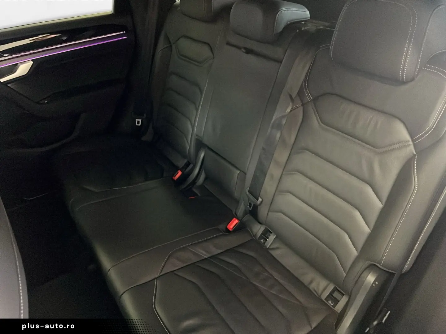 VW Touareg 3.0 TDI V6 4M R-Line AHK Matrix LM 19  N