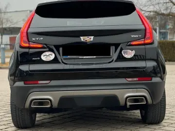 CADILLAC XT4 350T AWD Premium Luxury mit Head-Up-Display