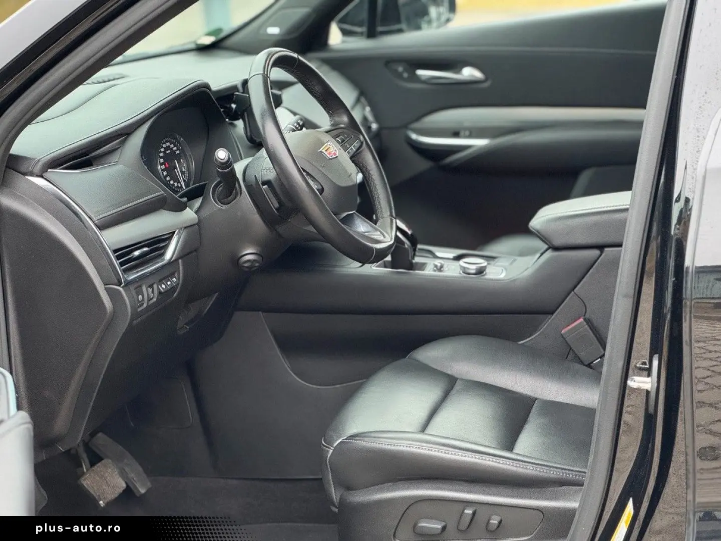 CADILLAC XT4 350T AWD Premium Luxury mit Head-Up-Display