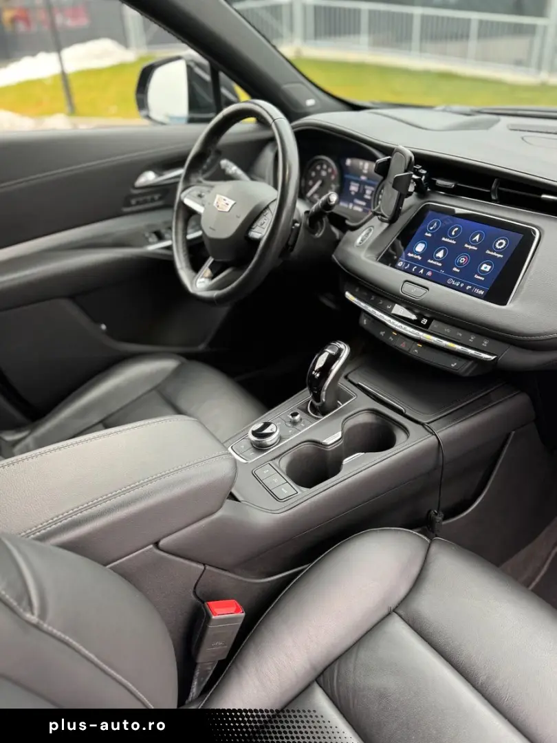 CADILLAC XT4 350T AWD Premium Luxury mit Head-Up-Display