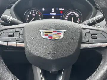 CADILLAC XT4 350T AWD Sport Dig.Cockpit HUD LED AHK Shz.