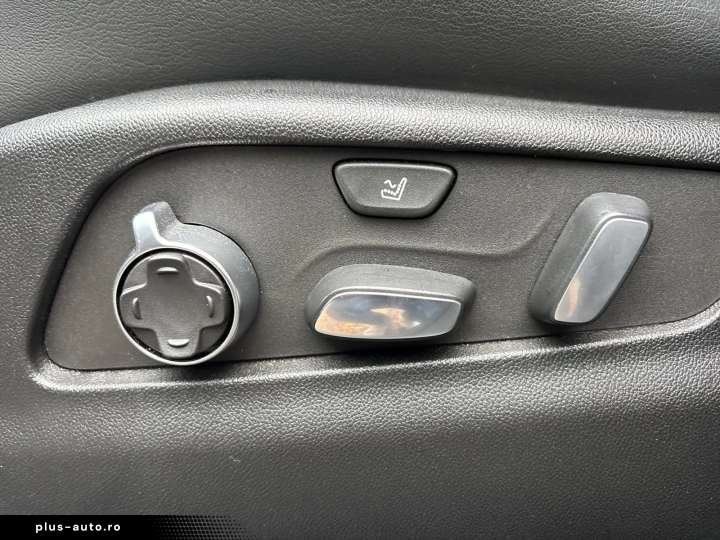 CADILLAC XT4 350T AWD Sport Dig.Cockpit HUD LED AHK Shz.