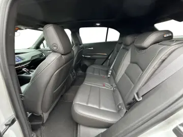 CADILLAC XT4 350T AWD Sport Dig.Cockpit HUD LED AHK Shz.