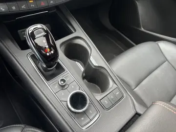 CADILLAC XT4 350T AWD Sport Dig.Cockpit HUD LED AHK Shz.