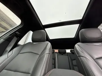 CADILLAC XT4 350T AWD Sport Dig.Cockpit HUD LED AHK Shz.