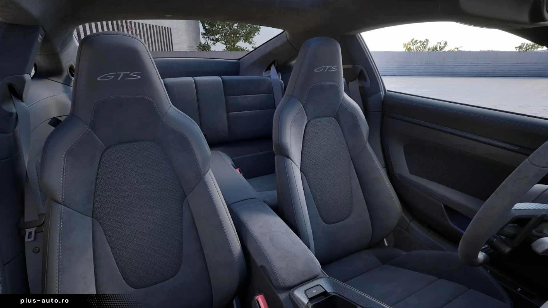 PORSCHE 911 CARRERA 4 GTS