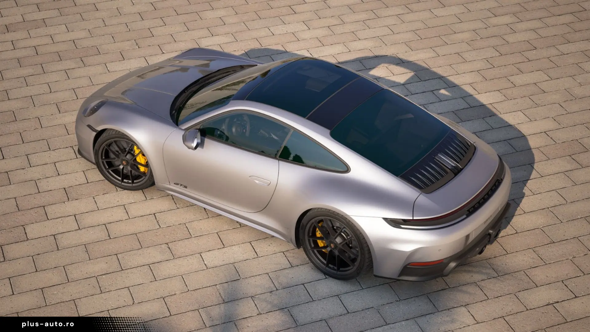 PORSCHE 911 CARRERA 4 GTS