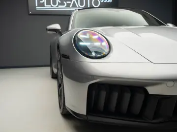 PORSCHE 911 992 CARRERA 4 GTS