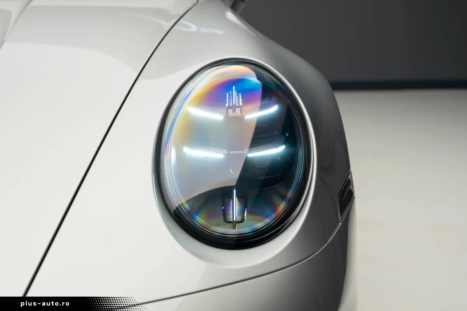 PORSCHE 911 992 CARRERA 4 GTS