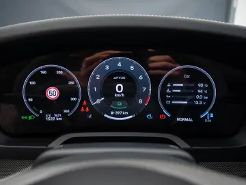 PORSCHE 911 992 CARRERA 4 GTS