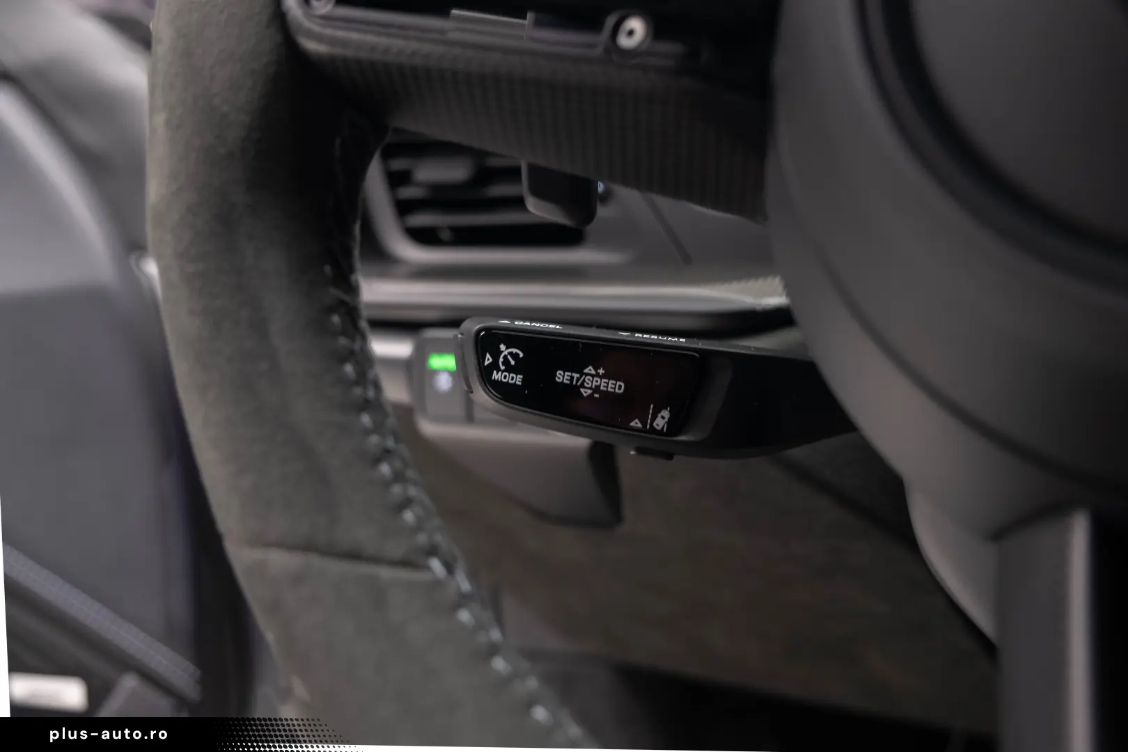 PORSCHE 911 992 CARRERA 4 GTS