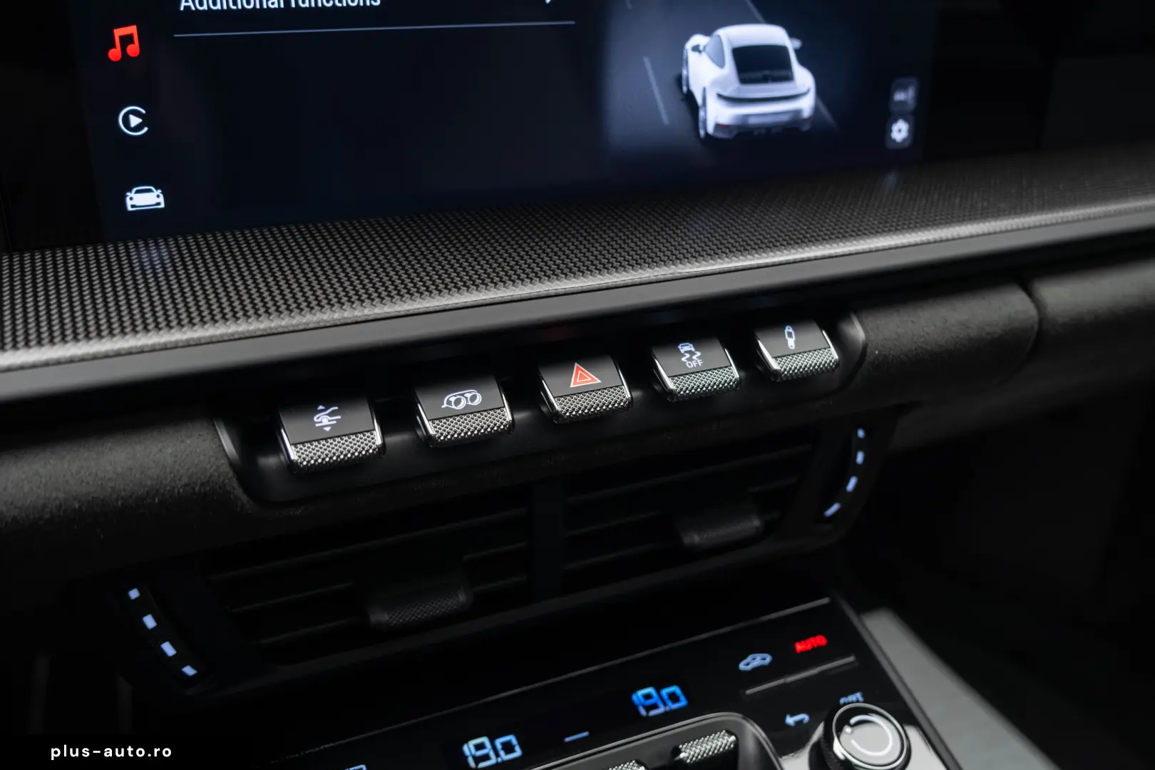 PORSCHE 911 992 CARRERA 4 GTS