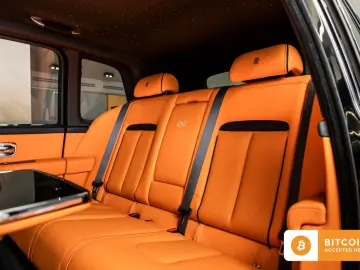 ROLLS ROYCE Cullinan Black Badge