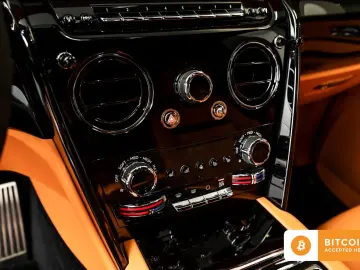 ROLLS ROYCE Cullinan Black Badge