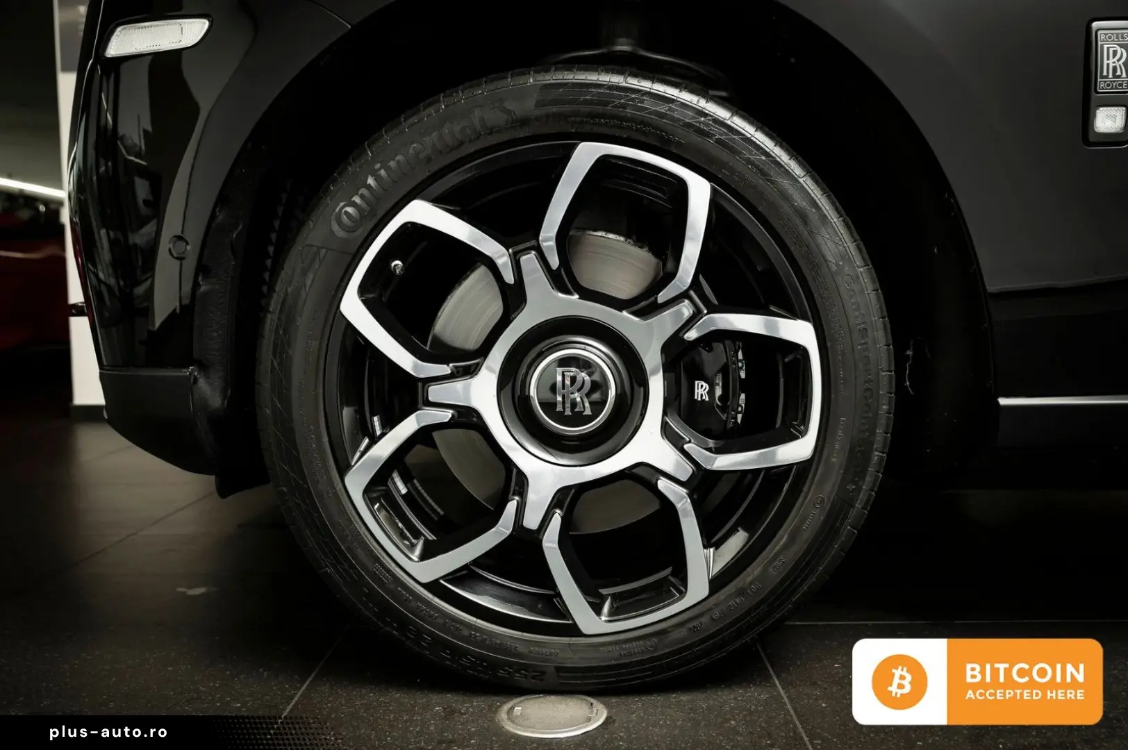 ROLLS ROYCE Cullinan Black Badge