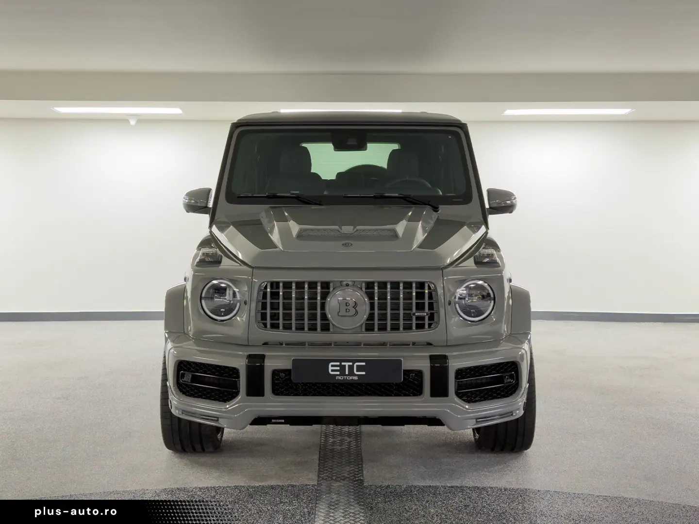 MERCEDES-BENZ G 63 AMG BRABUS 700  CLASSIC GREY