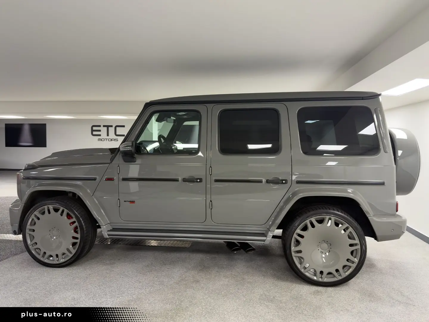 MERCEDES-BENZ G 63 AMG BRABUS 700  CLASSIC GREY