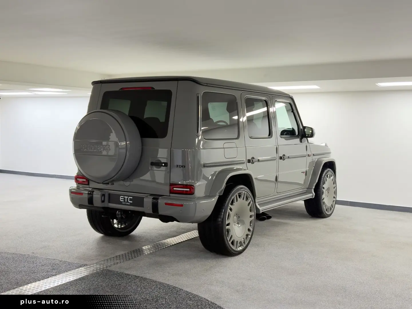 MERCEDES-BENZ G 63 AMG BRABUS 700  CLASSIC GREY