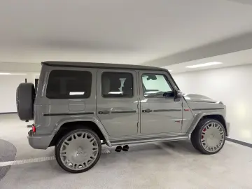 MERCEDES-BENZ G 63 AMG BRABUS 700  CLASSIC GREY