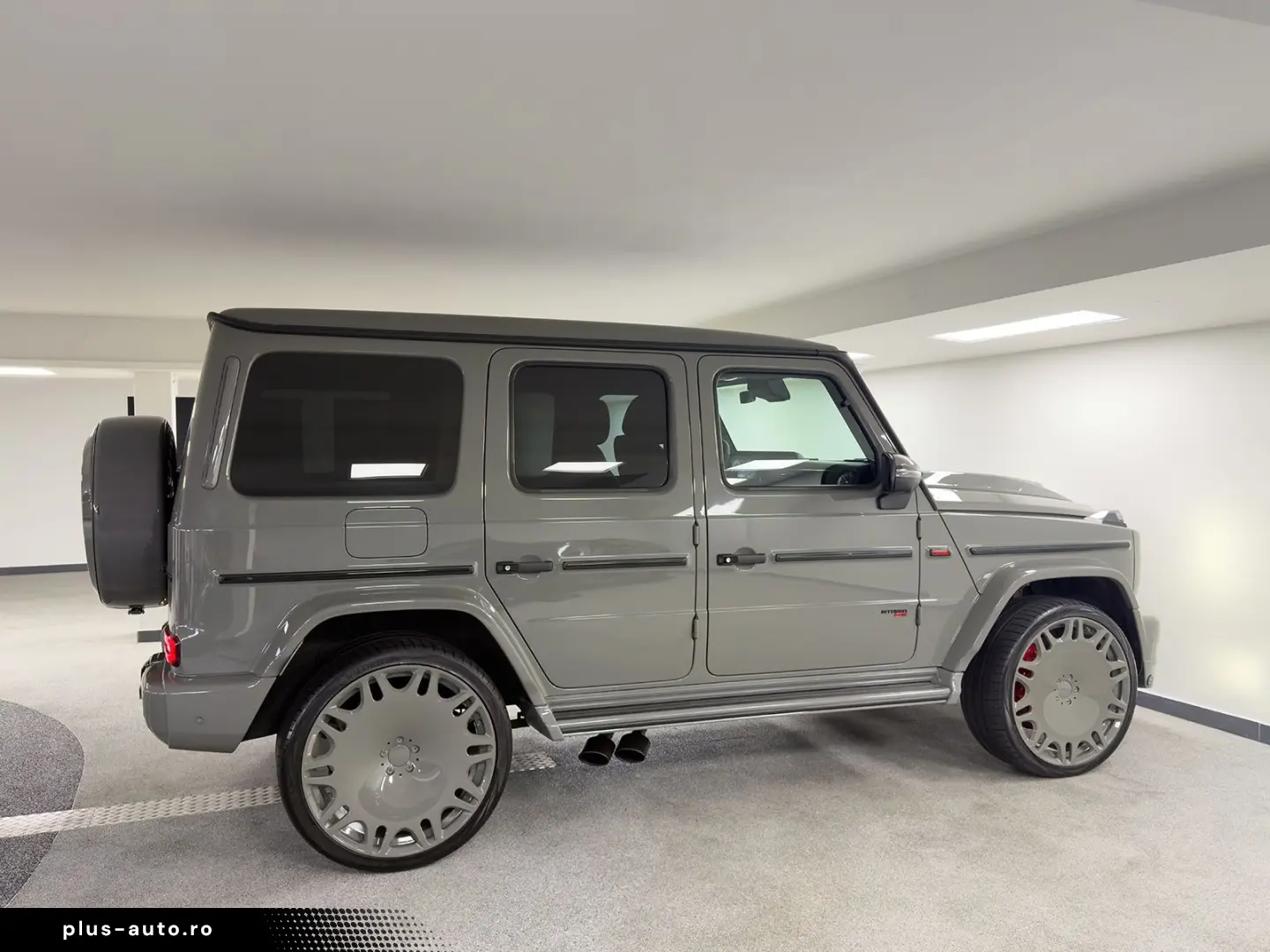 MERCEDES-BENZ G 63 AMG BRABUS 700  CLASSIC GREY