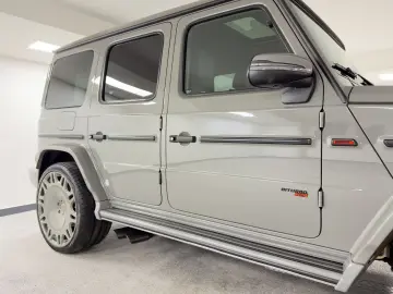 MERCEDES-BENZ G 63 AMG BRABUS 700  CLASSIC GREY