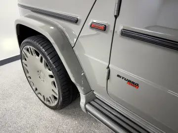 MERCEDES-BENZ G 63 AMG BRABUS 700  CLASSIC GREY
