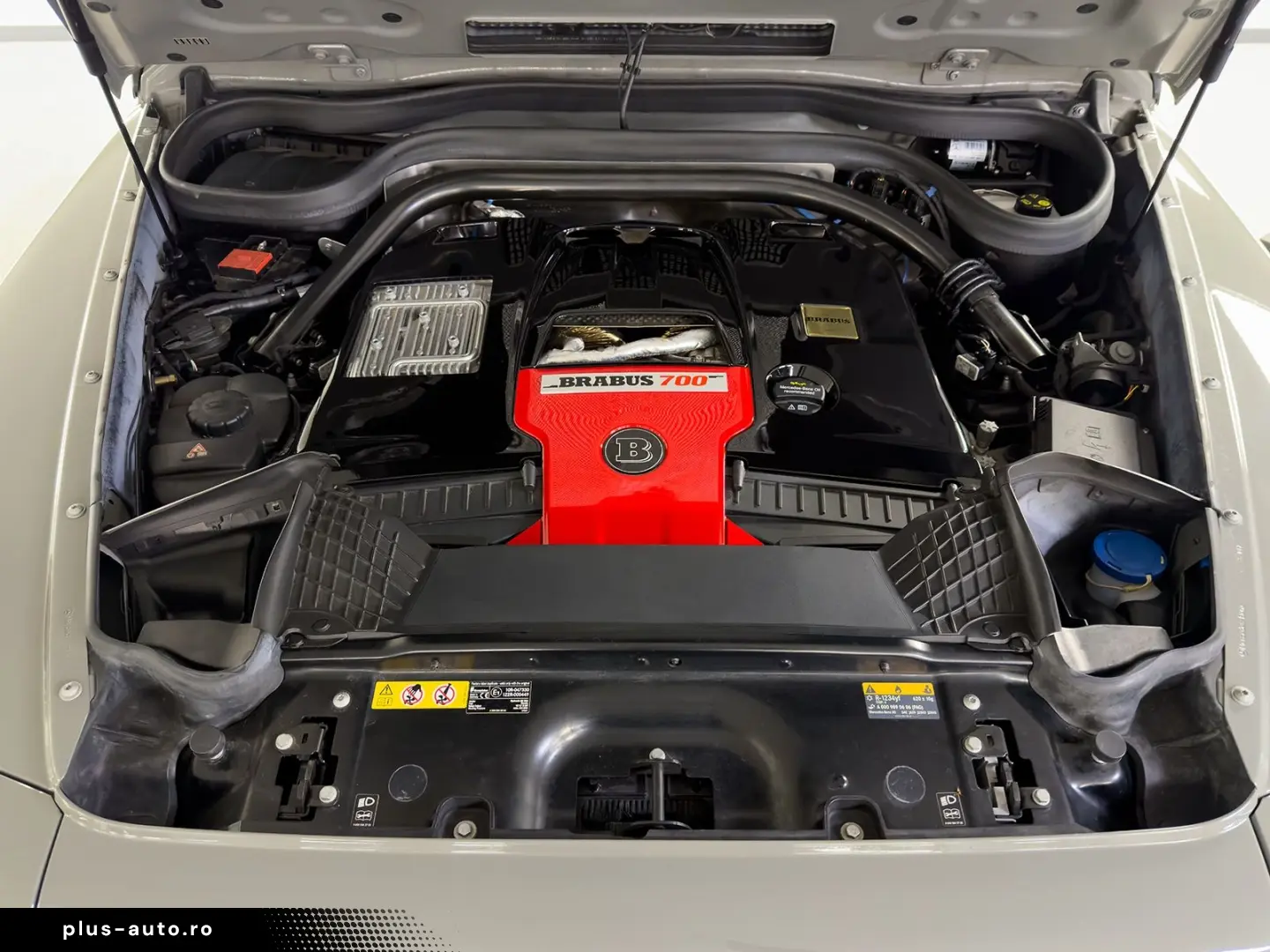 MERCEDES-BENZ G 63 AMG BRABUS 700  CLASSIC GREY