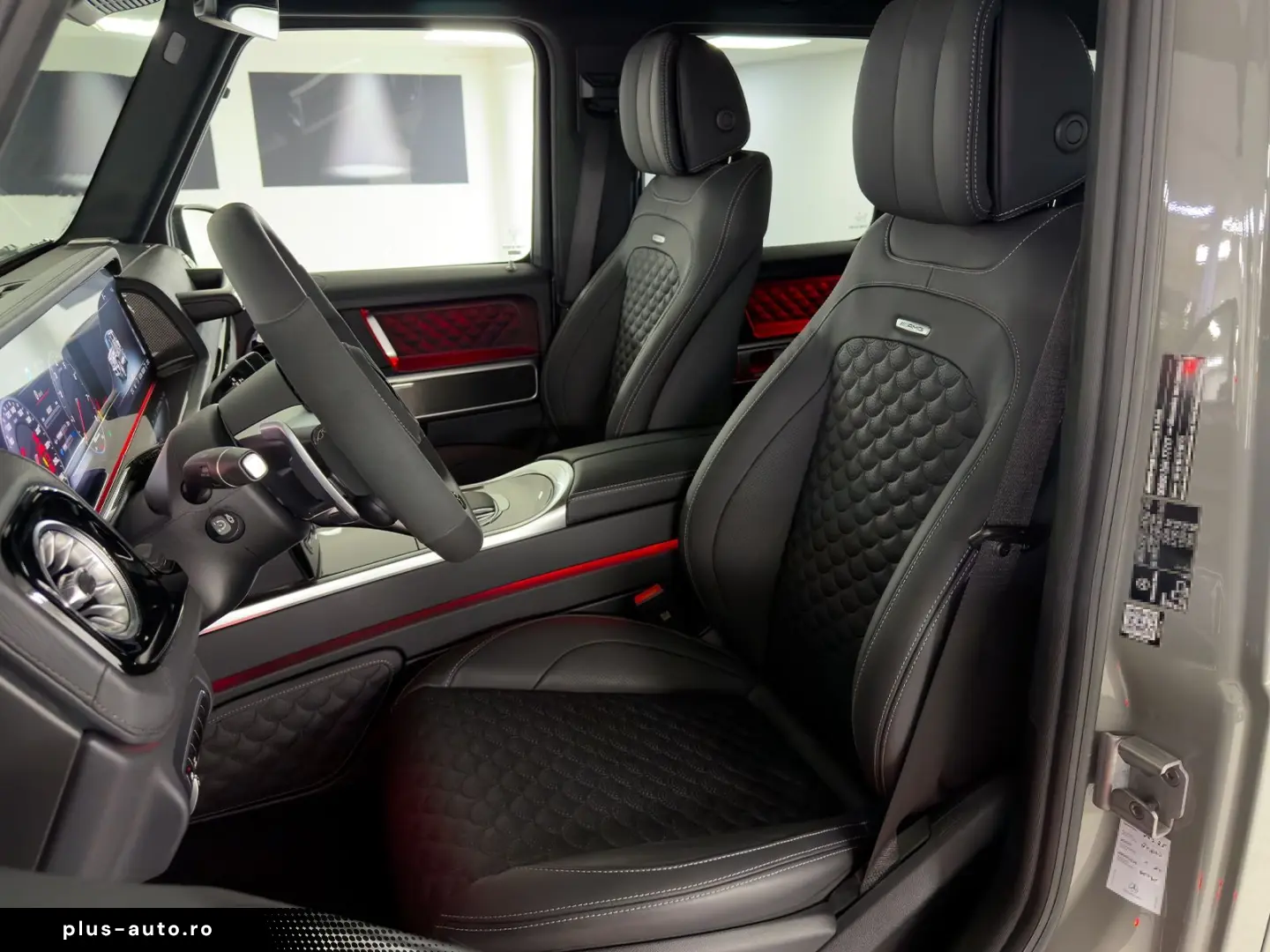 MERCEDES-BENZ G 63 AMG BRABUS 700  CLASSIC GREY