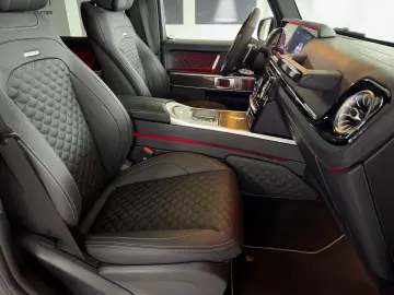 MERCEDES-BENZ G 63 AMG BRABUS 700  CLASSIC GREY