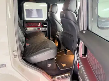 MERCEDES-BENZ G 63 AMG BRABUS 700  CLASSIC GREY