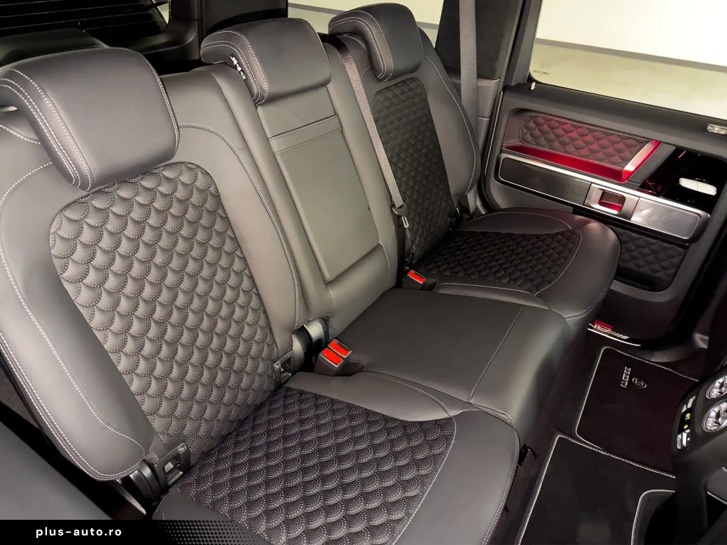 MERCEDES-BENZ G 63 AMG BRABUS 700  CLASSIC GREY