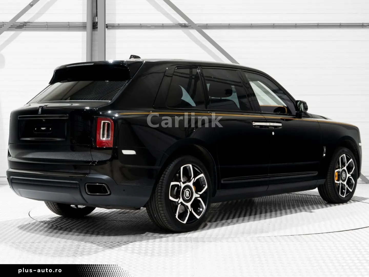 ROLLS ROYCE Cullinan Black Badge