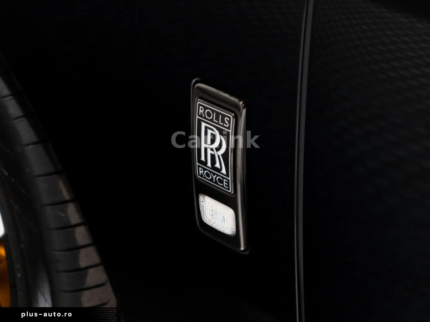 ROLLS ROYCE Cullinan Black Badge