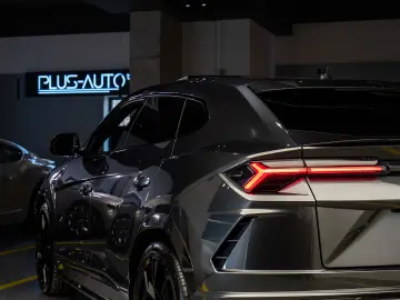 Lamborghini Urus 4.0 V8 650cp 2020 full PPF Carbon Fiber