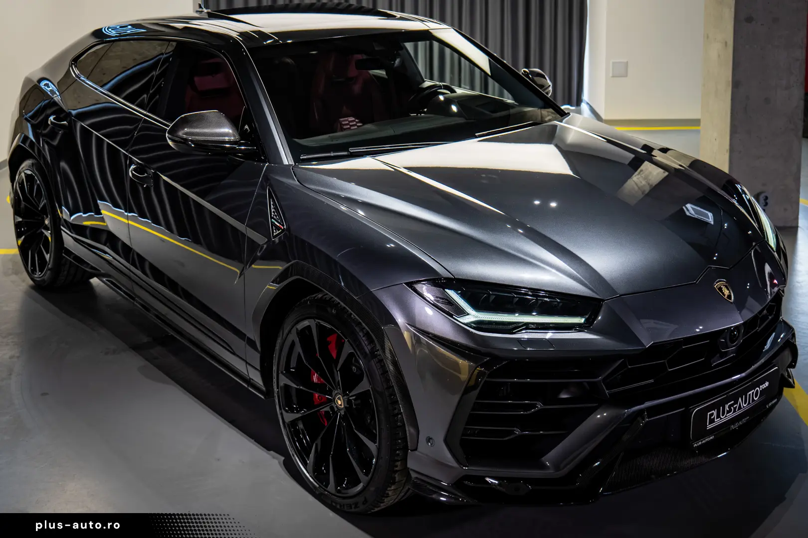 Lamborghini Urus 4.0 V8 650cp 2020 full PPF Carbon Fiber